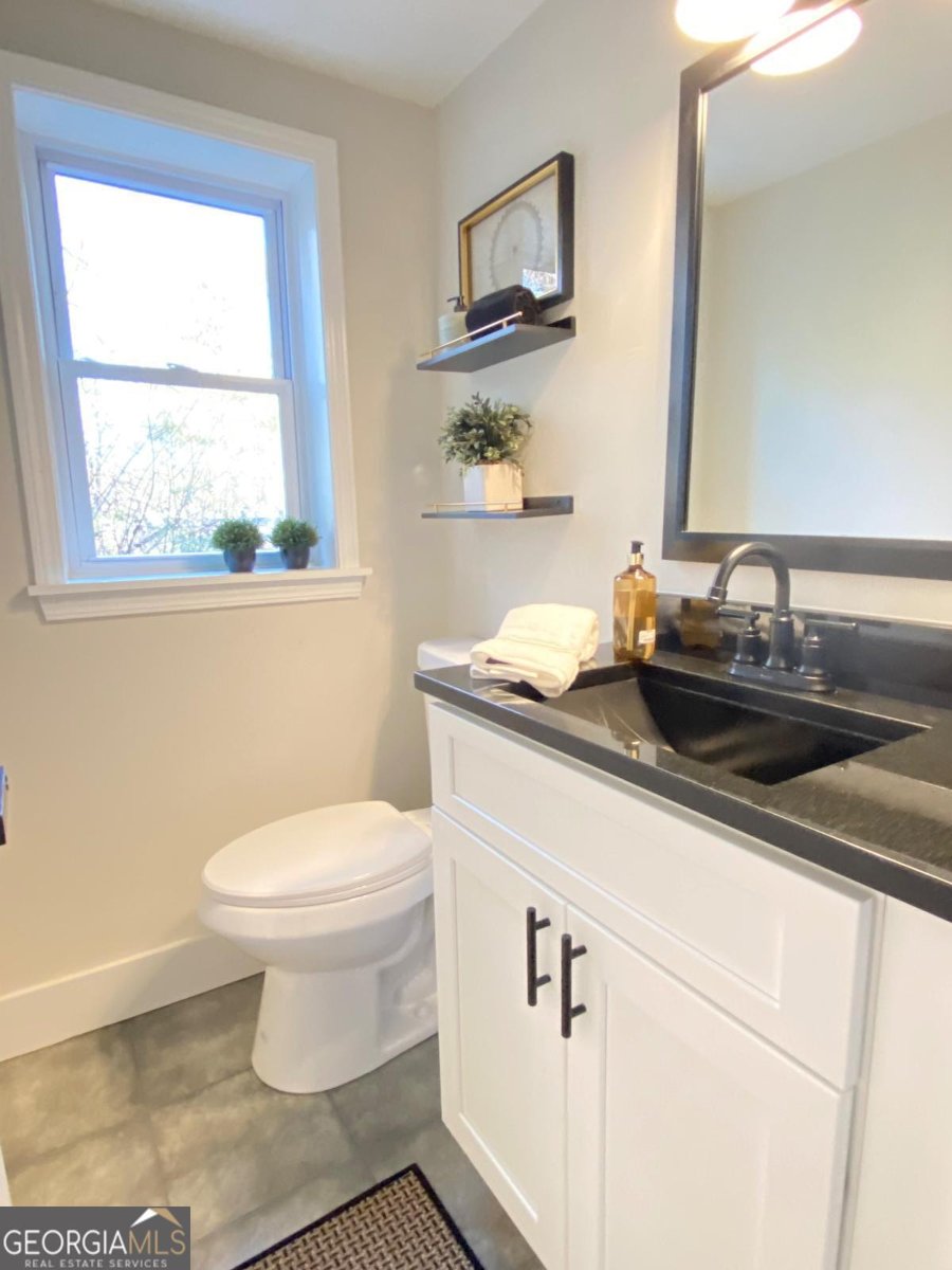 323 West Claiborne Ct Court Marietta - Photo 15