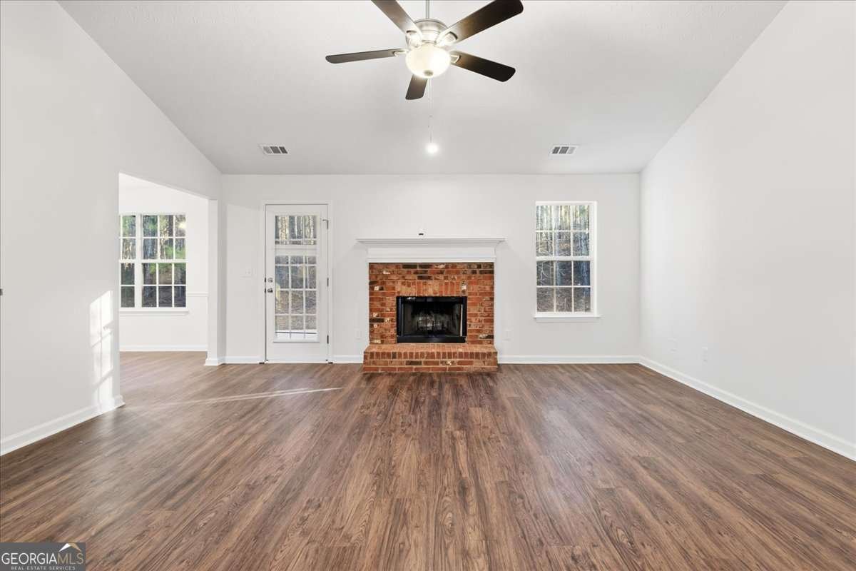 2116 Grand Gleaton Pass Conyers - Photo 6