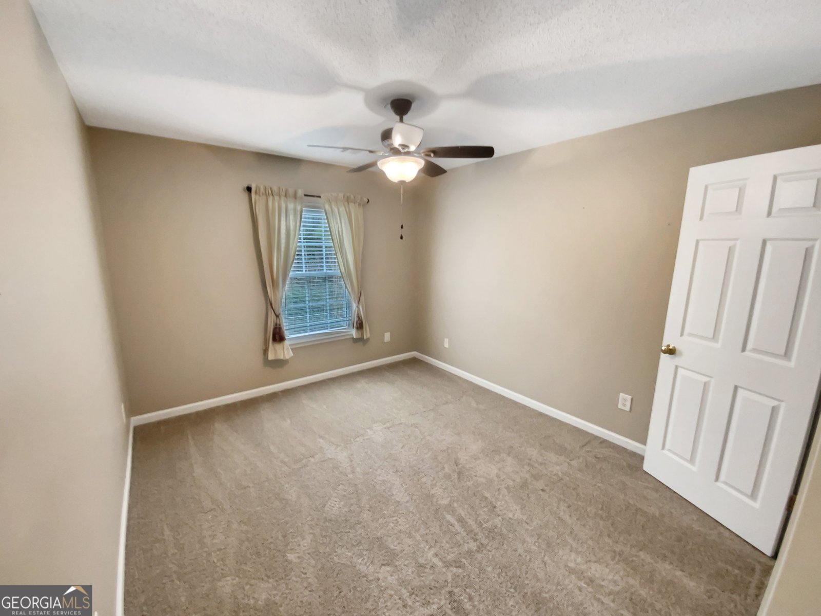 153 Wallnut Hall Circle Woodstock - Photo 12