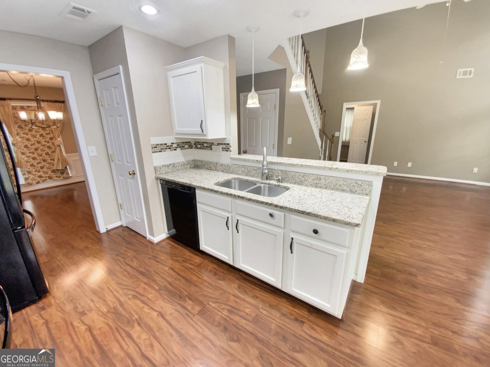 153 Wallnut Hall Circle Woodstock - Photo 18