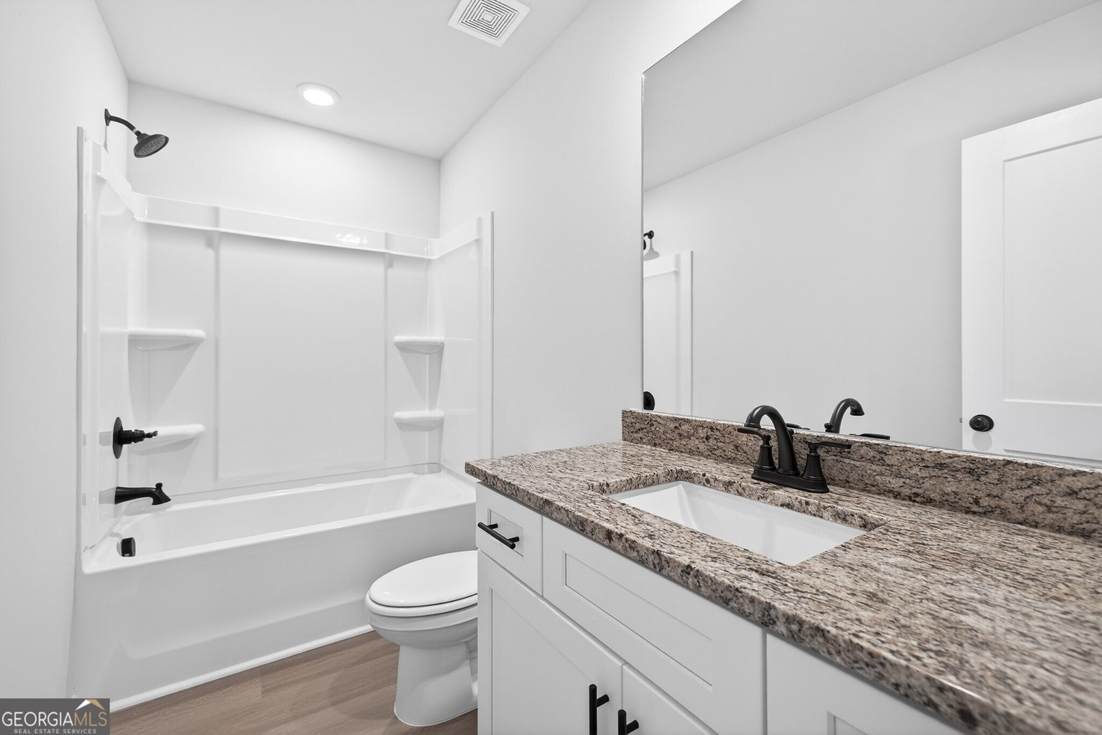 578 Madison Street Commerce - Photo 23