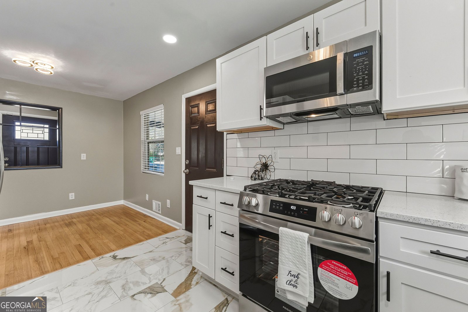 649 Brookwood Drive Forest Park - Photo 9