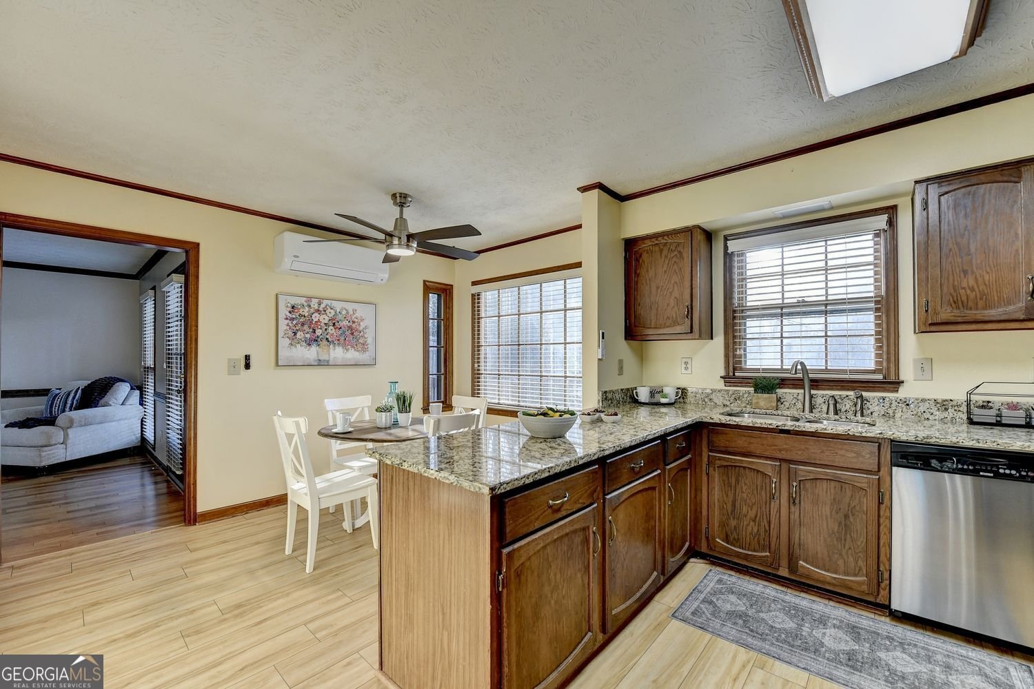 4212 Deerbrook Way Lilburn - Photo 8