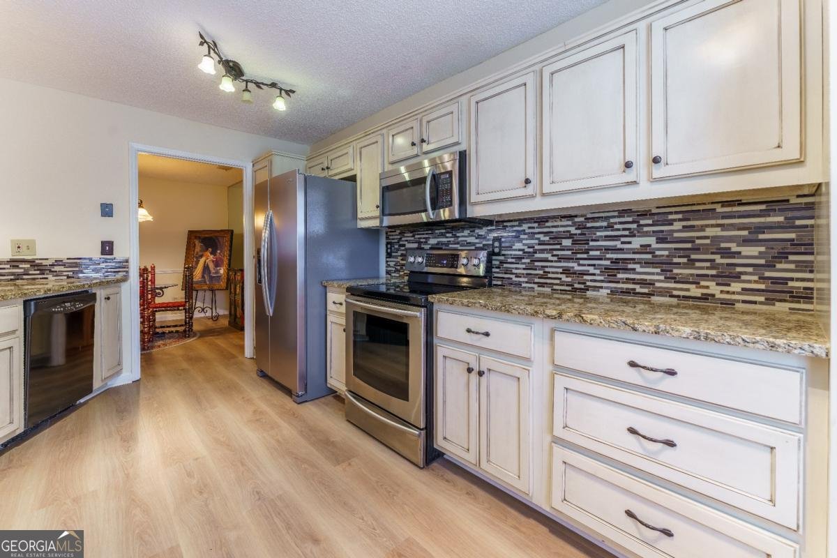 403 Mill Pond Road Roswell - Photo 14