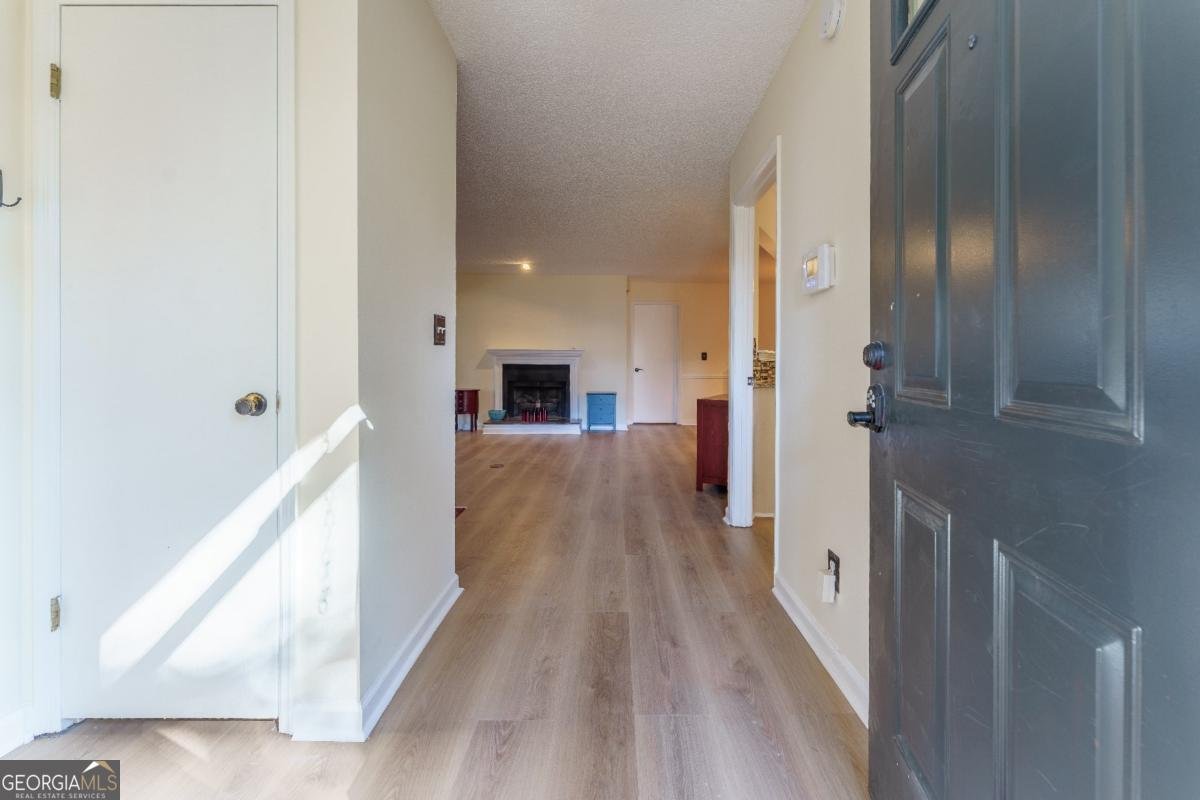 403 Mill Pond Road Roswell - Photo 6