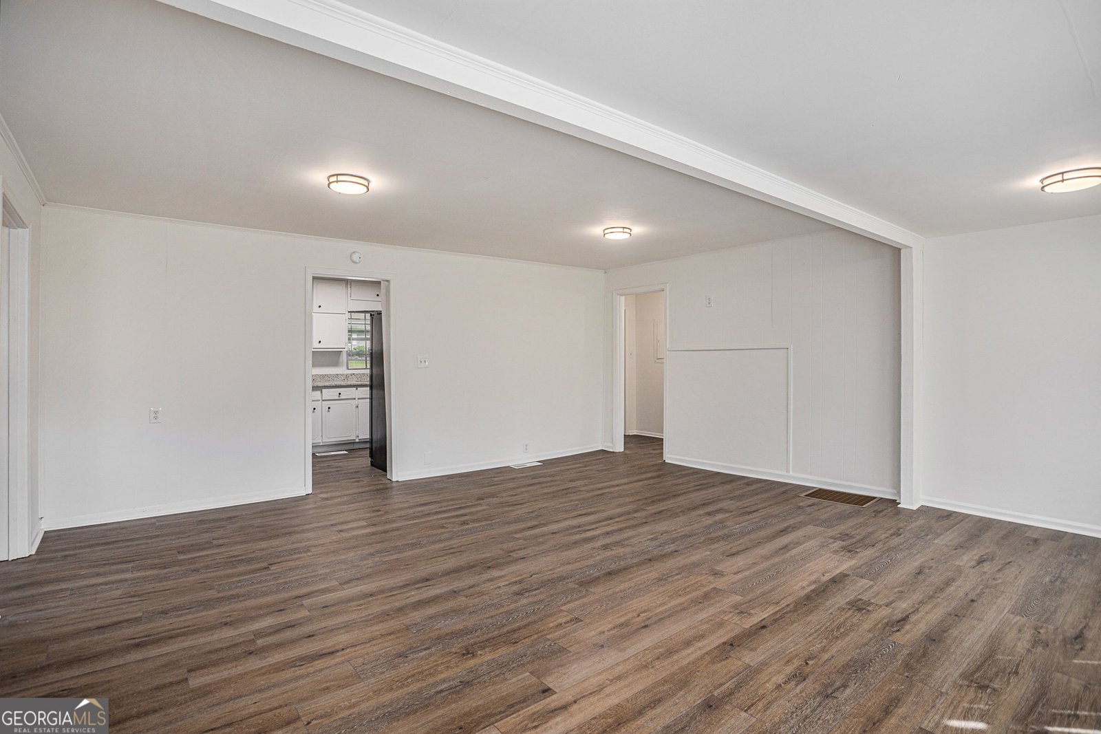 1113 Lakeview Drive Jonesboro - Photo 6