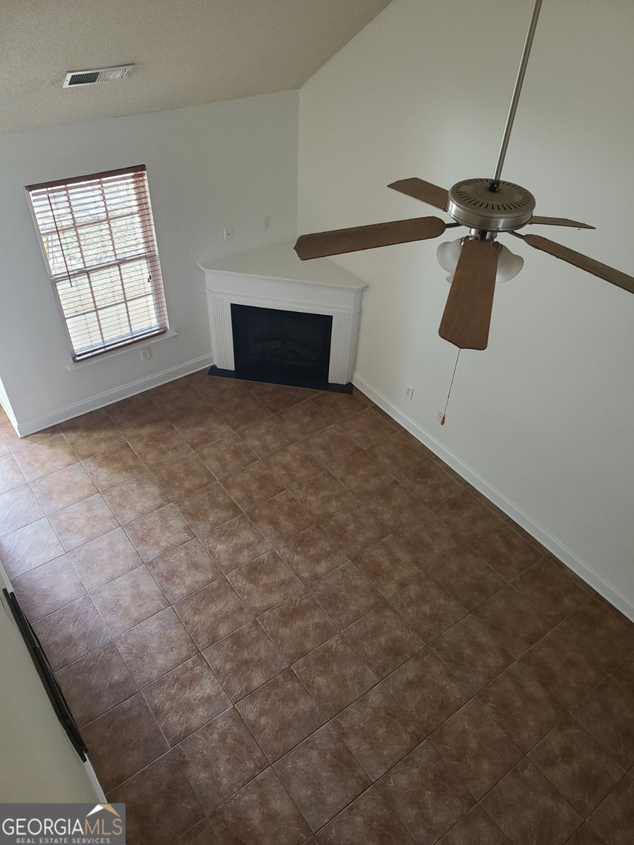 516 Jaclyn Circle McDonough - Photo 11