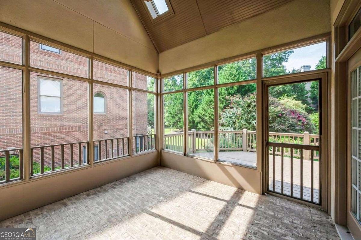 5338 BINGHURST Court Suwanee - Photo 16