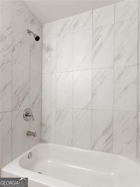 110 Lake Top Court Roswell - Photo 32