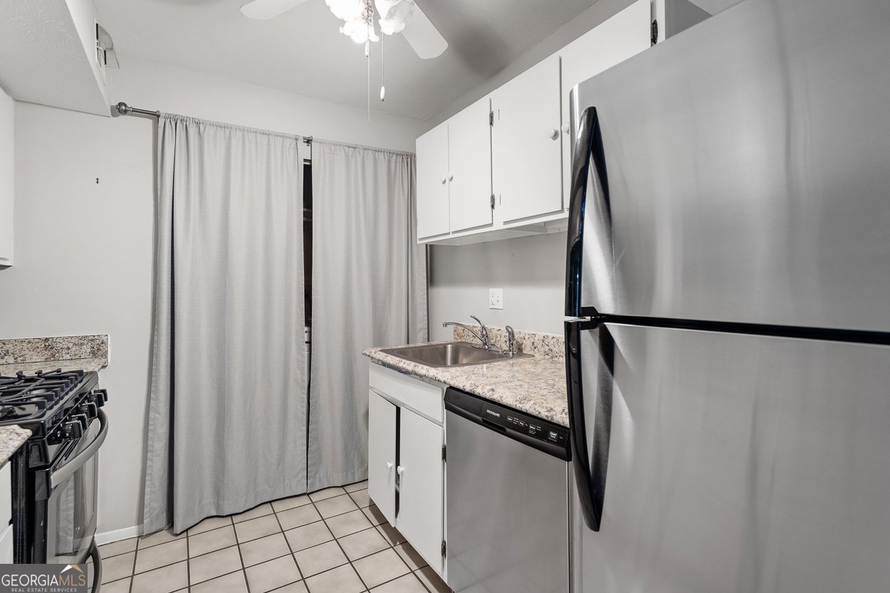 219 Smokerise Circle Marietta - Photo 10