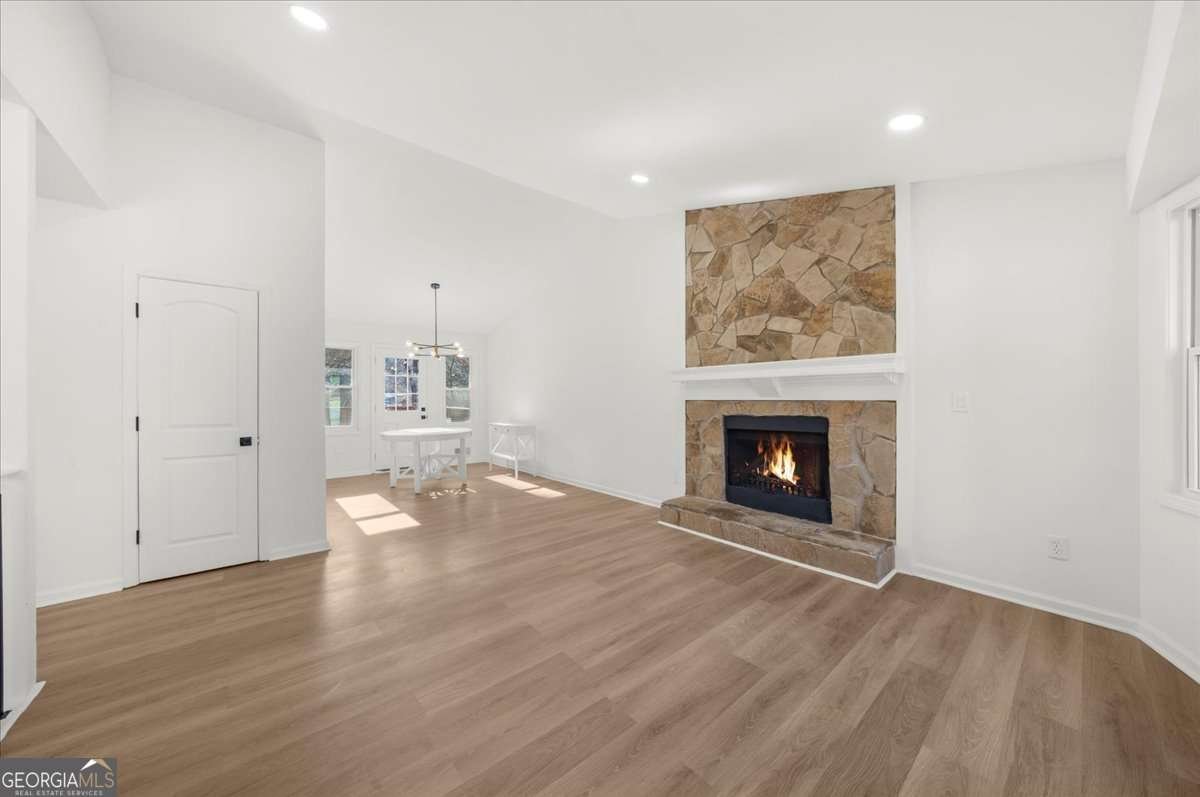 533 Rockmill Court Lawrenceville - Photo 9