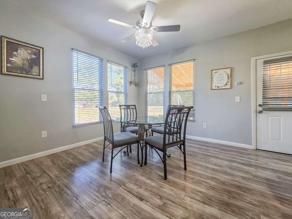 3944 Thornhill Drive Lilburn - Photo 12