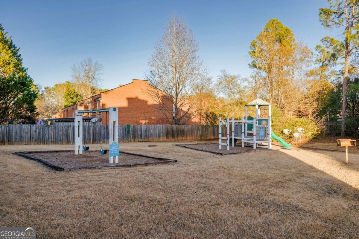 224 Brittany Court Duluth - Photo 21