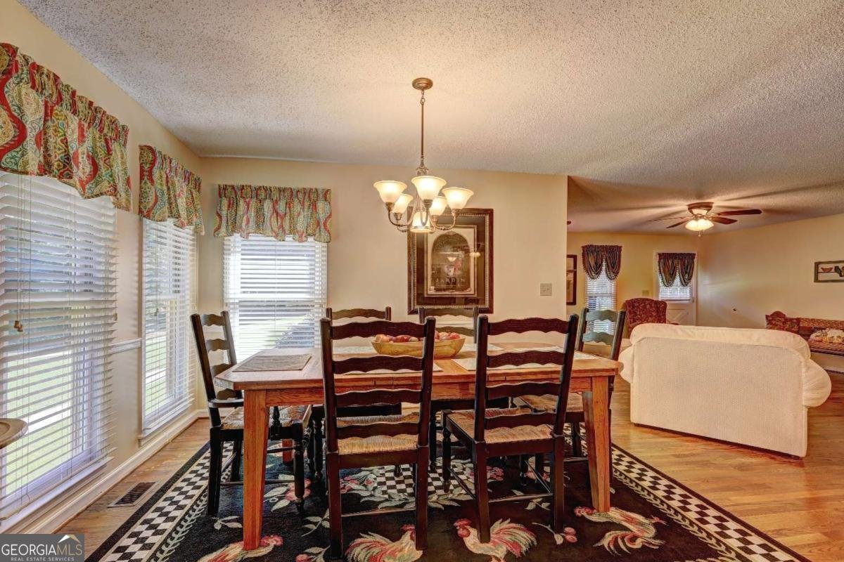 40 Holder Road Temple - Photo 16