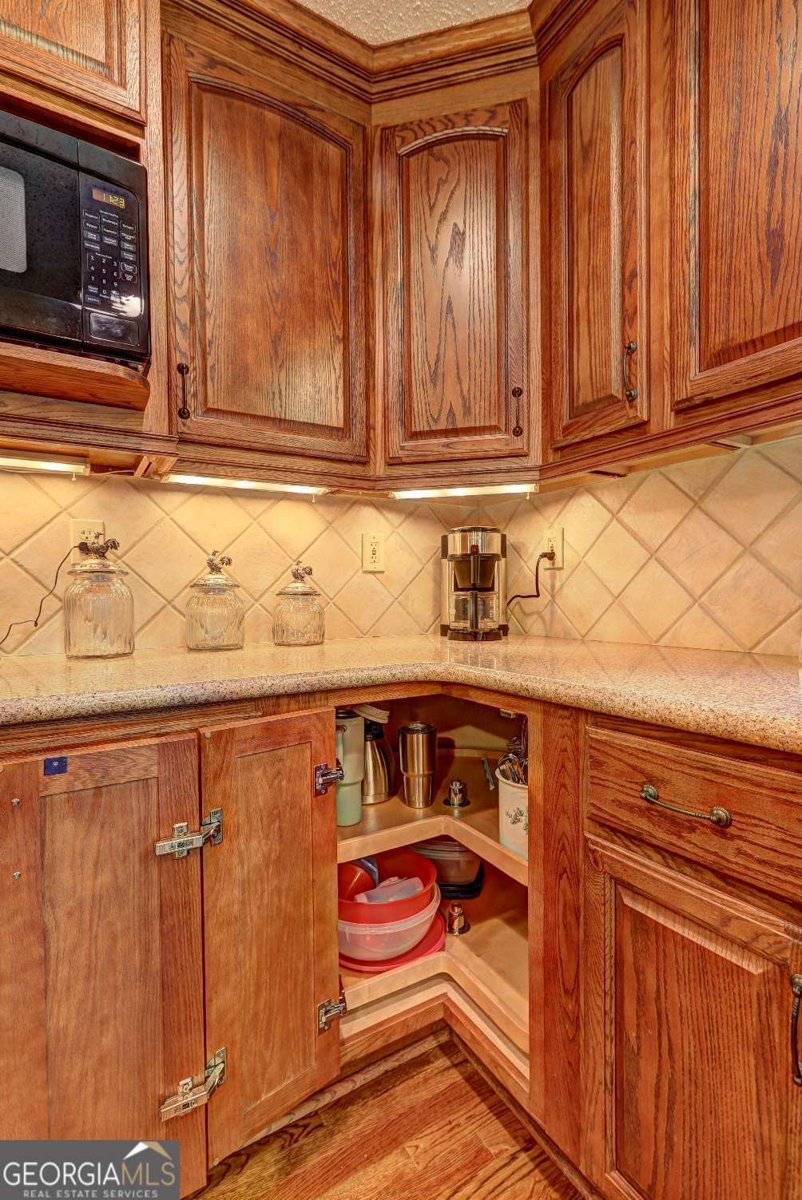 40 Holder Road Temple - Photo 23