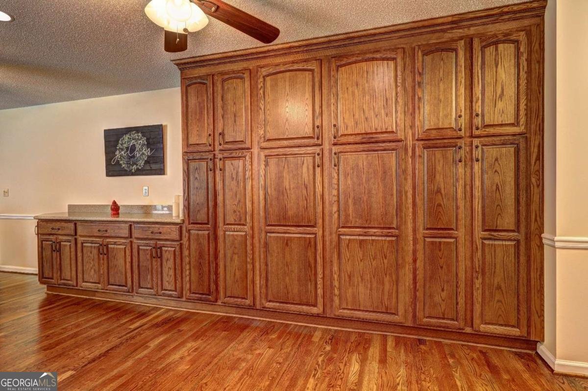 40 Holder Road Temple - Photo 24