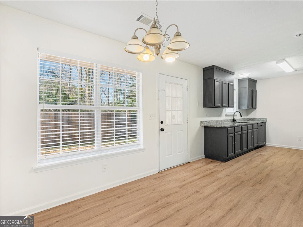 1252 Lakeview Drive Conyers - Photo 7