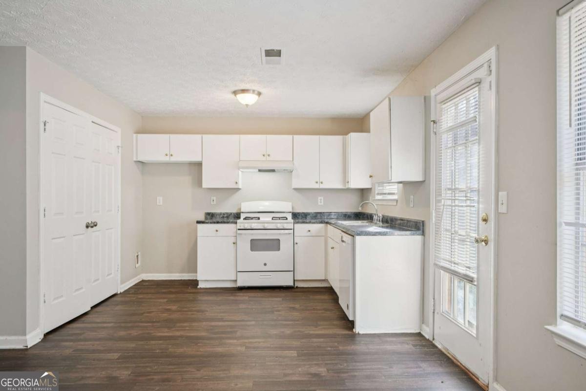 1443 Pebble Ridge Lane Hampton - Photo 8