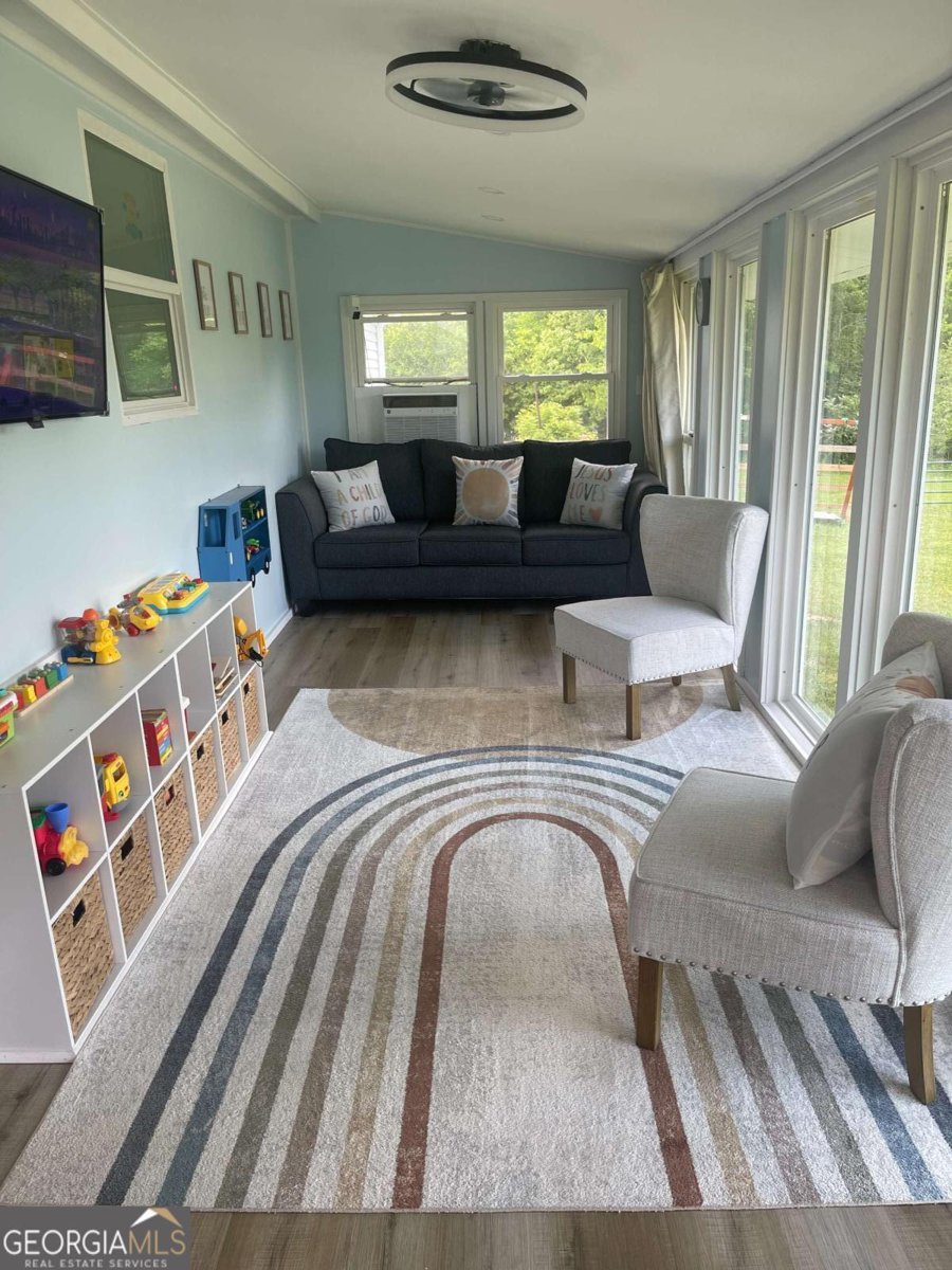 433 Spring Place Reseca Road Resaca - Photo 36