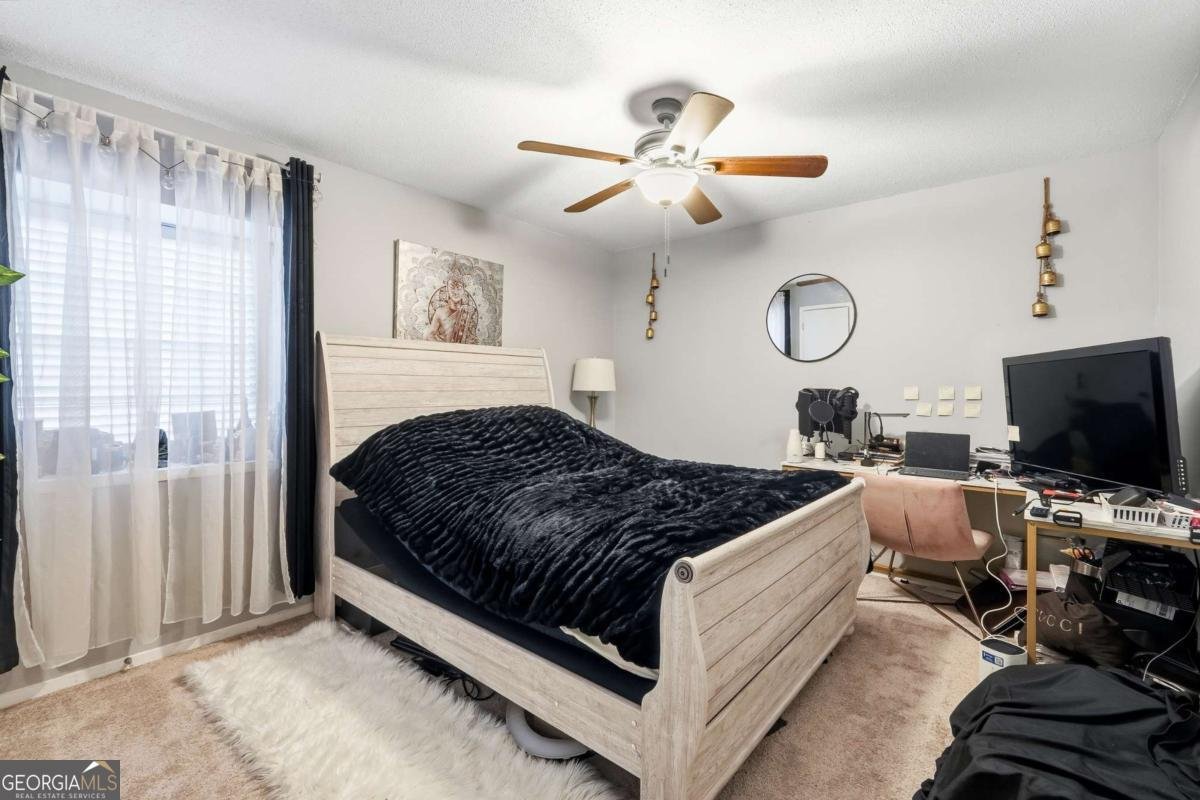 754 Garden View Drive Stone Mountain - Photo 15