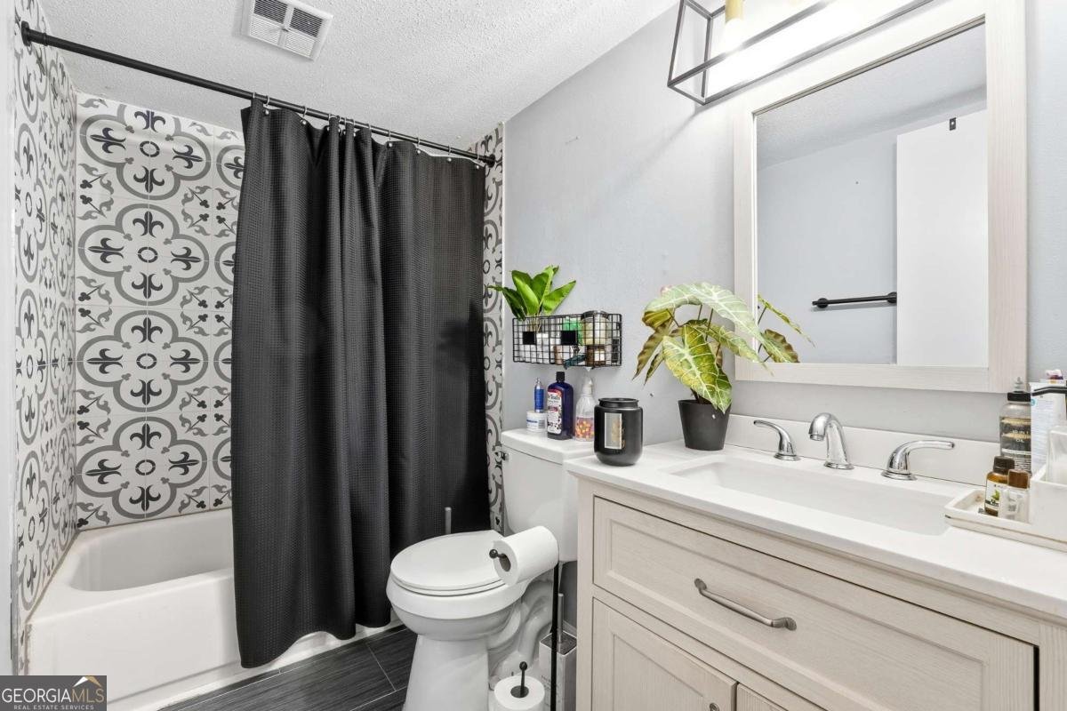 754 Garden View Drive Stone Mountain - Photo 17