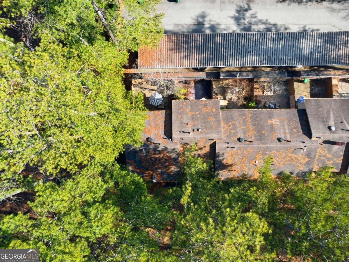 754 Garden View Drive Stone Mountain - Photo 30