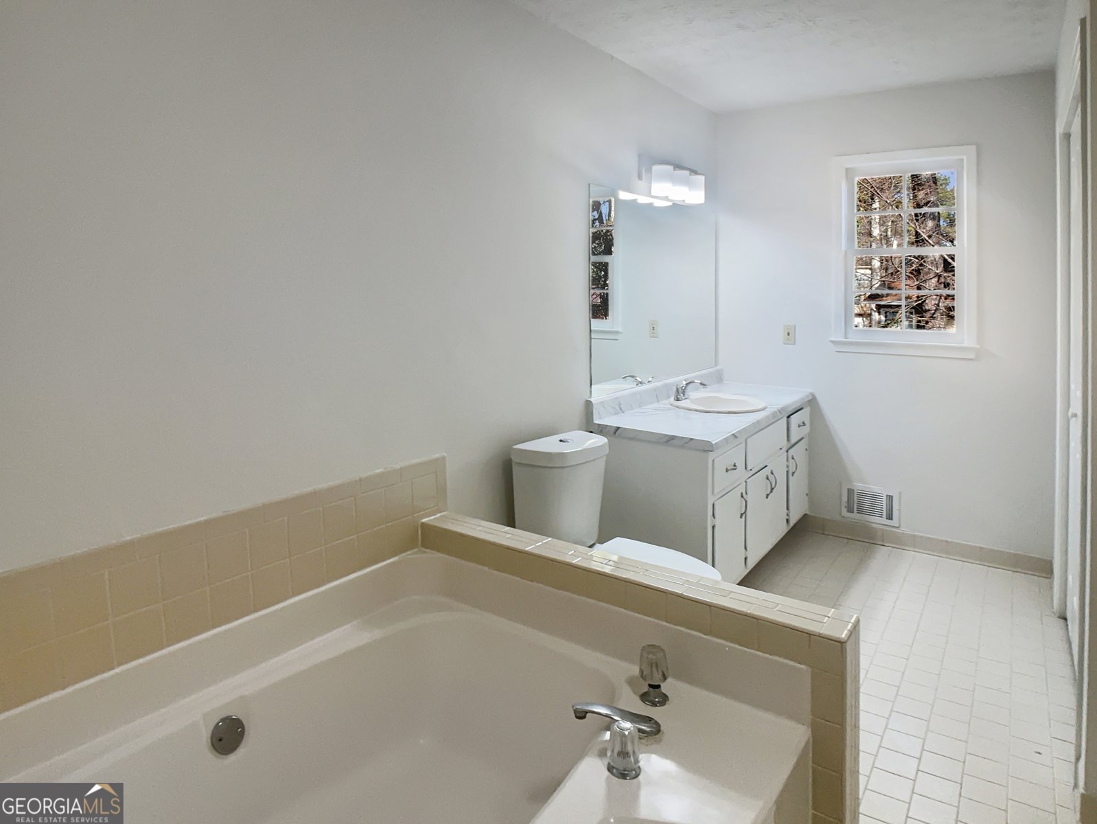 304 Lamden Court Lawrenceville - Photo 11