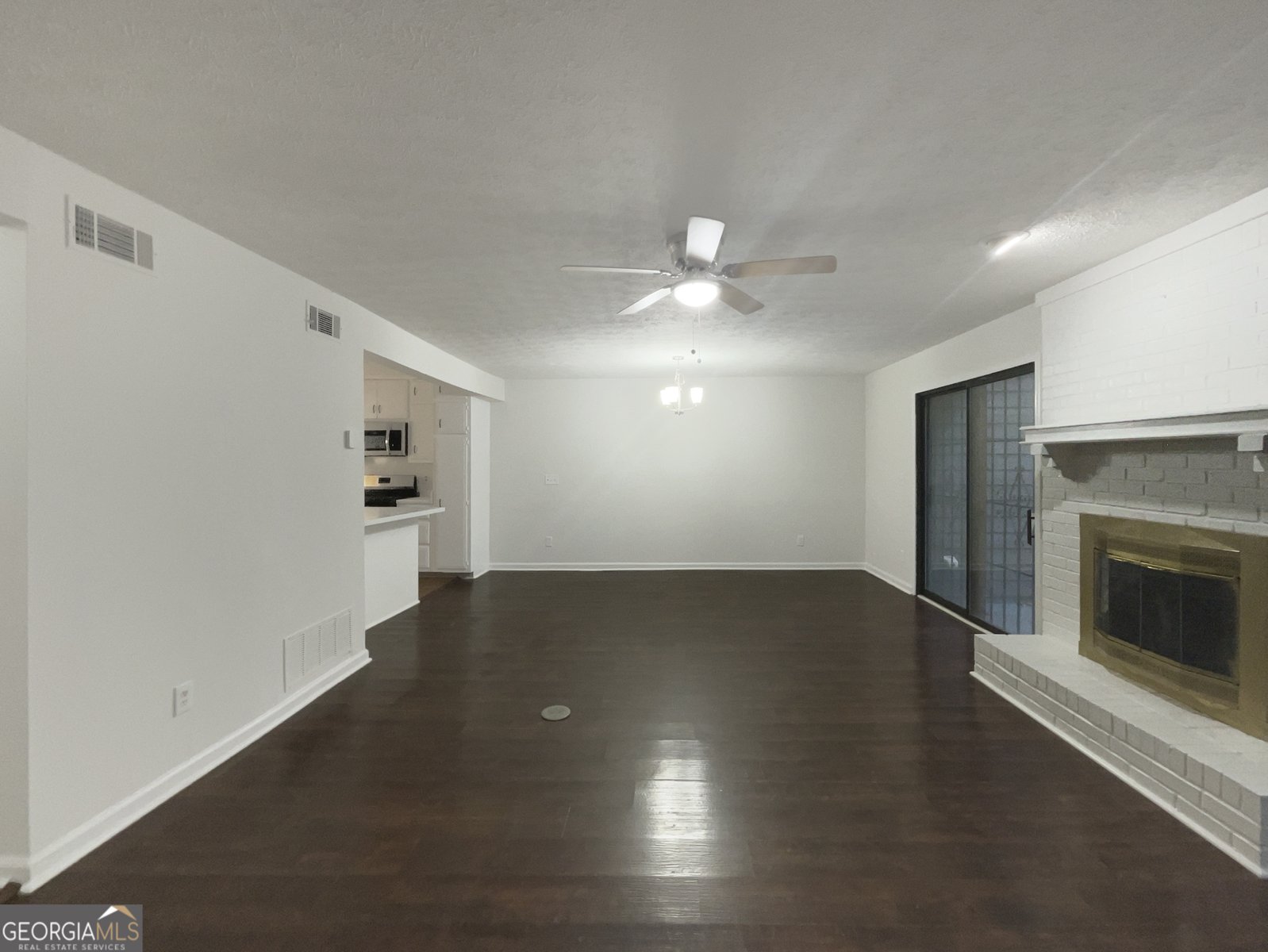 1467 Stoneleigh Circle Stone Mountain - Photo 13