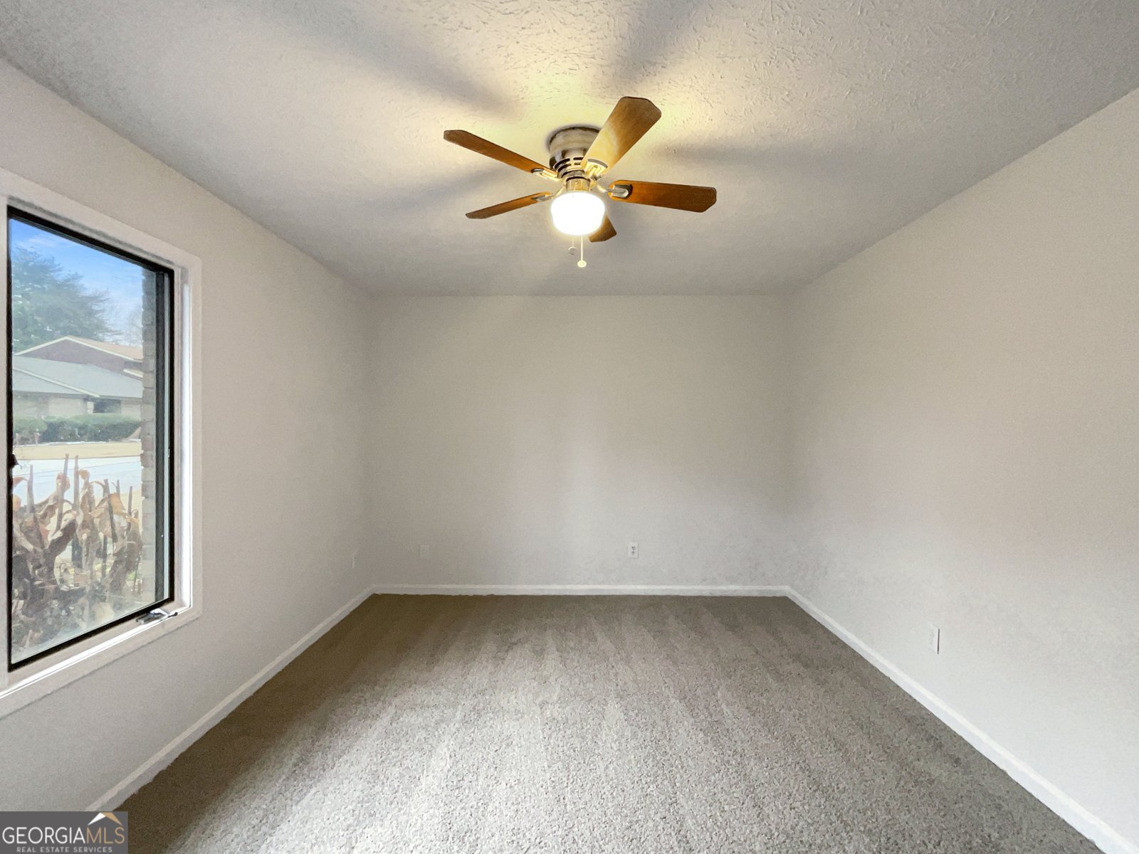 1467 Stoneleigh Circle Stone Mountain - Photo 8