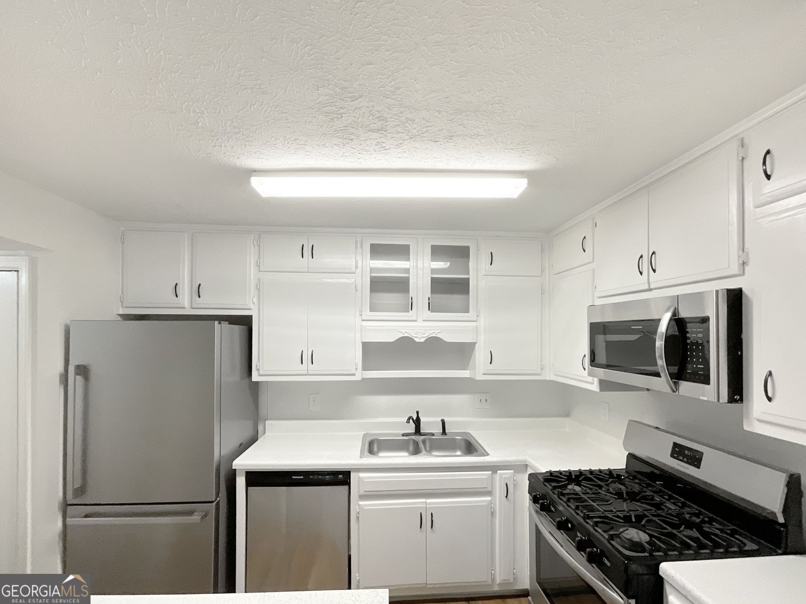 1467 Stoneleigh Circle Stone Mountain - Photo 9