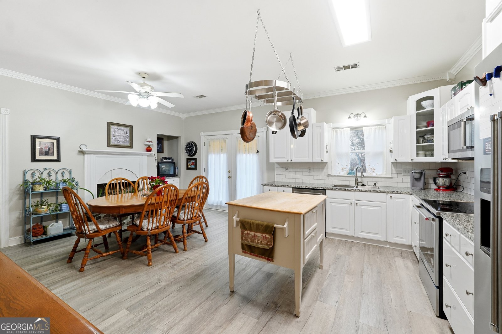 16 HWY 211 Statham - Photo 11