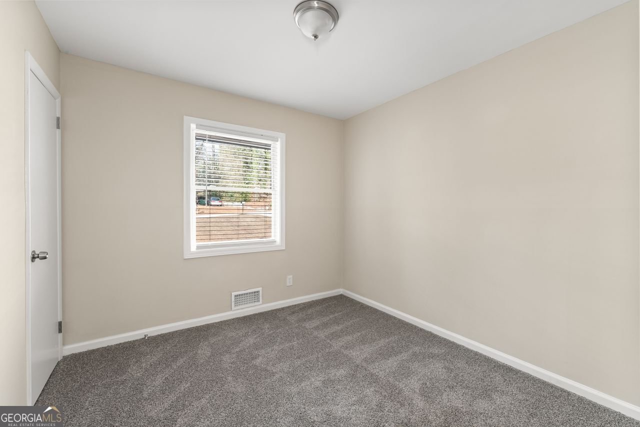 3645 Larkspur Terrace Decatur - Photo 15