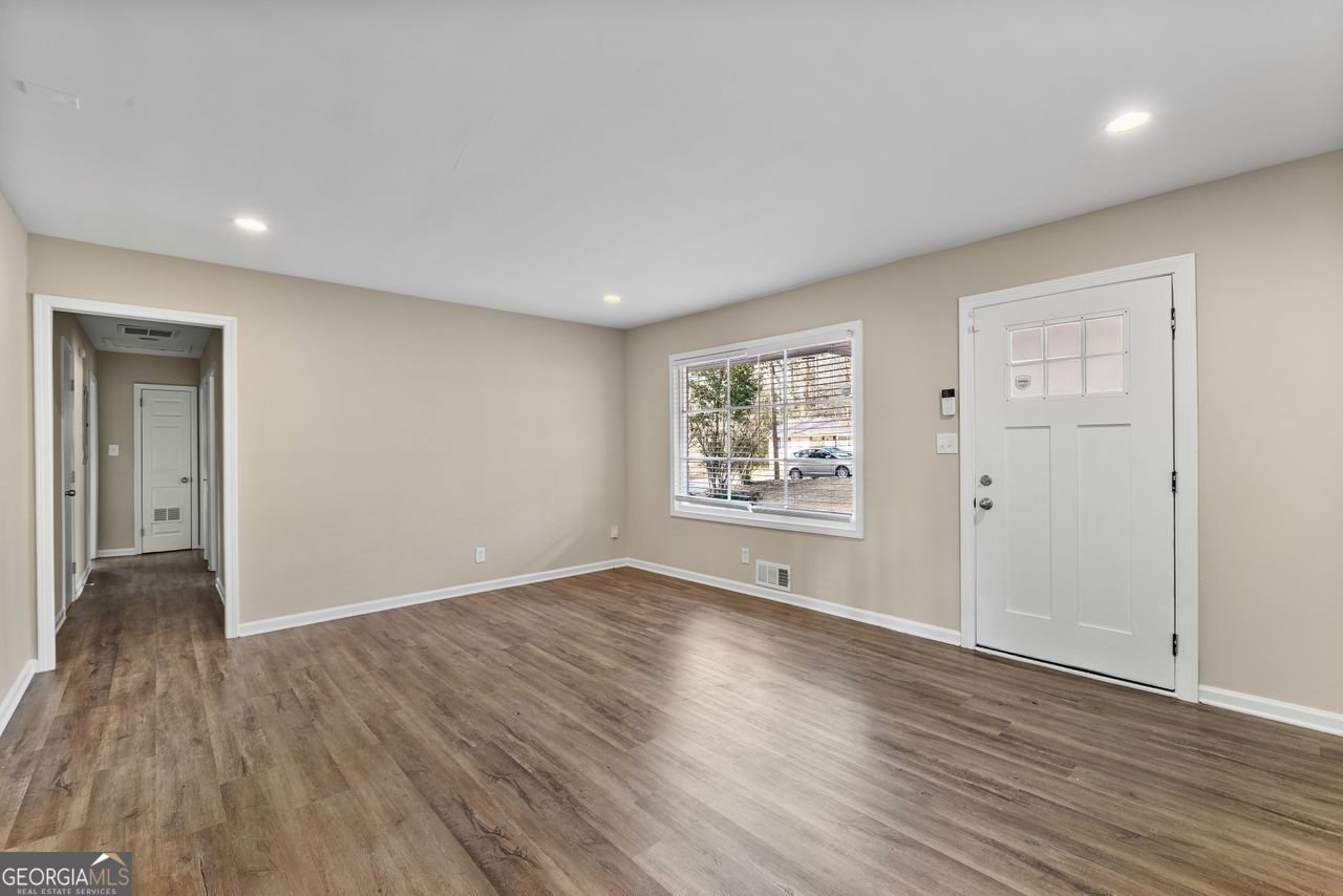 3645 Larkspur Terrace Decatur - Photo 6