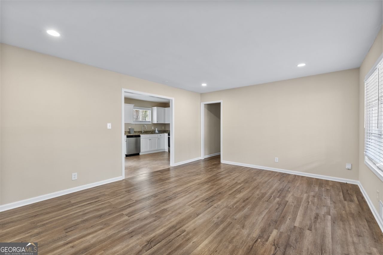 3645 Larkspur Terrace Decatur - Photo 7