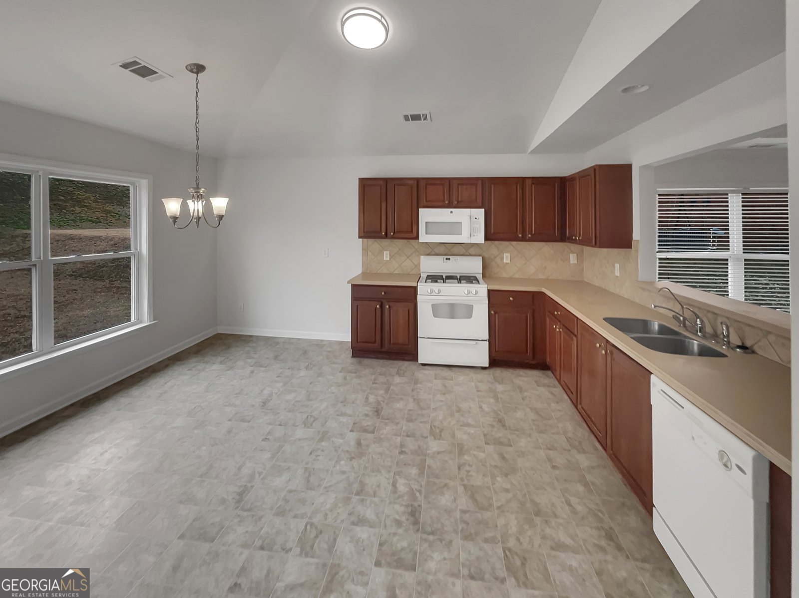 7358 Poppy Way Union City - Photo 11