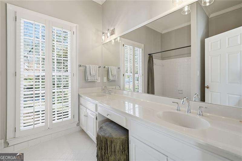 8520 Valemont Drive Sandy Springs - Photo 35