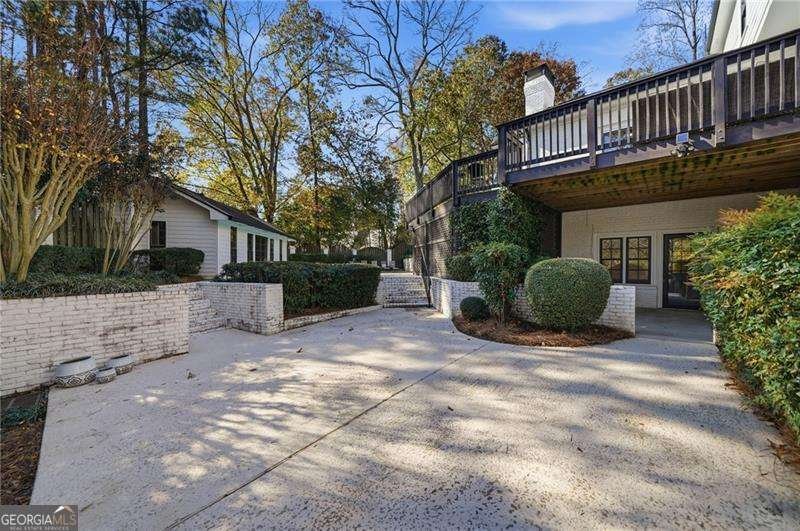 8520 Valemont Drive Sandy Springs - Photo 64