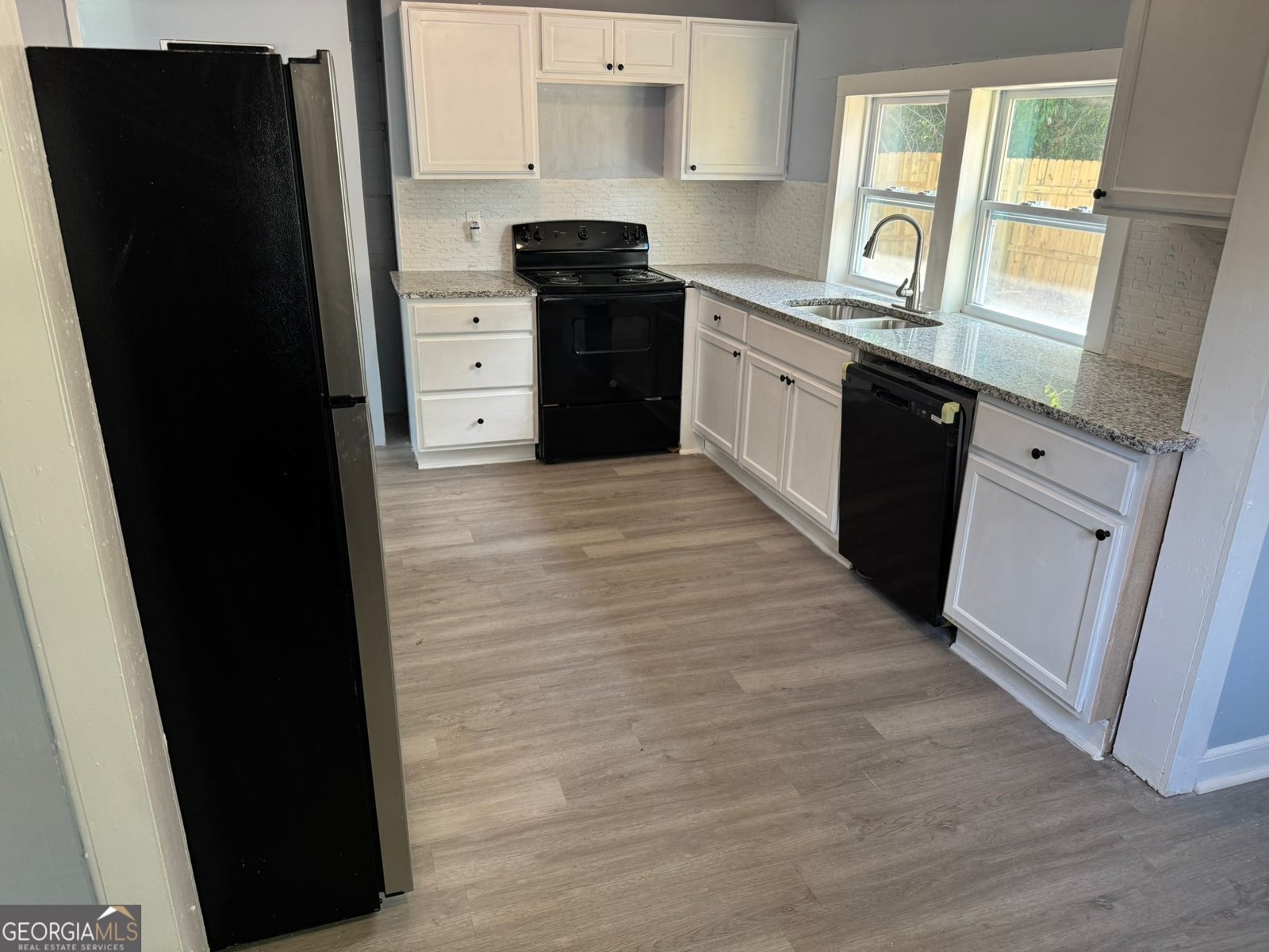 87 Avenue H Avenue Thomaston - Photo 18