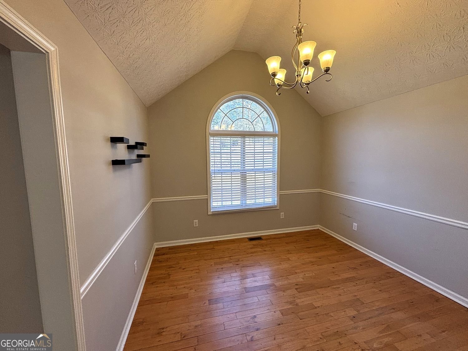 4735 Hidden Creek Court Loganville - Photo 7