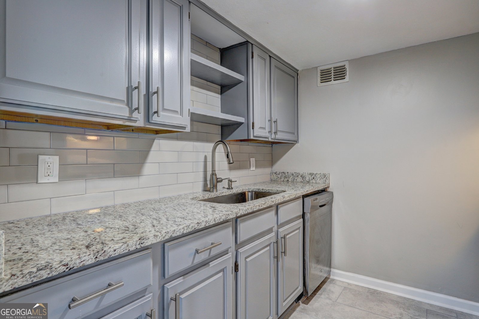 738 Dunaire Way Jonesboro - Photo 12