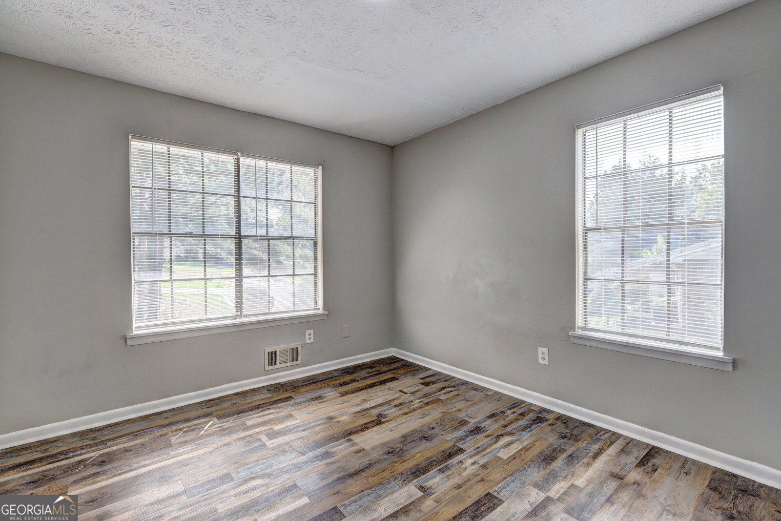 738 Dunaire Way Jonesboro - Photo 30