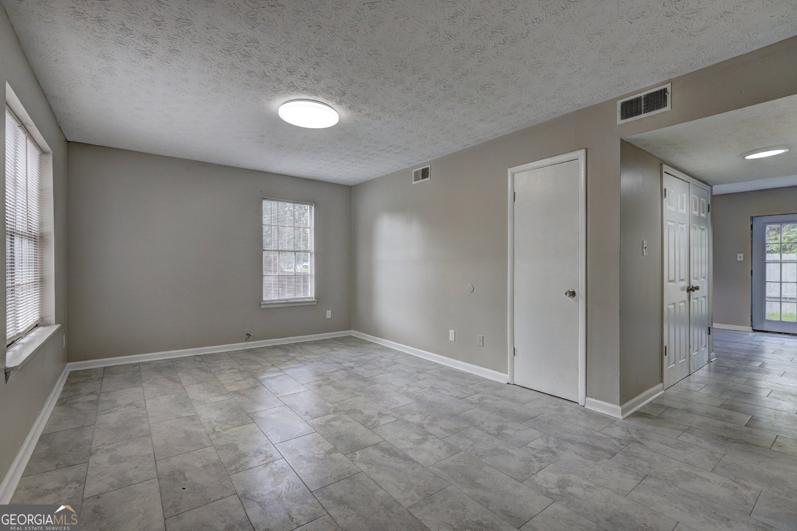 738 Dunaire Way Jonesboro - Photo 8