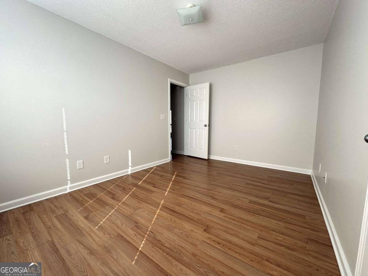 7854 Lake Crest Way Douglasville - Photo 18