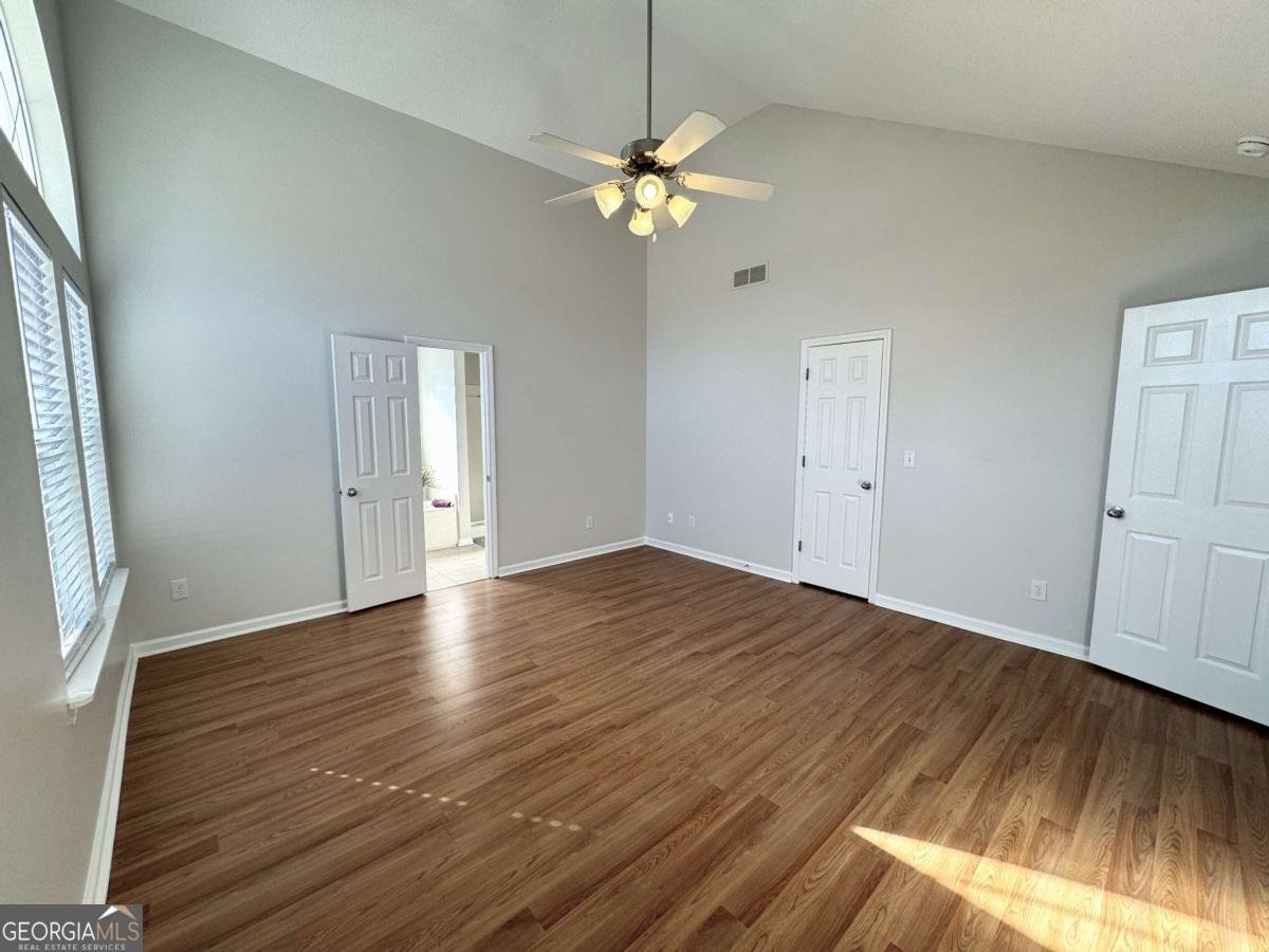 7854 Lake Crest Way Douglasville - Photo 9