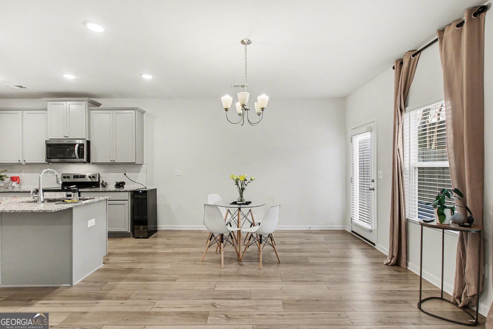 252 Regent Park Braselton - Photo 8