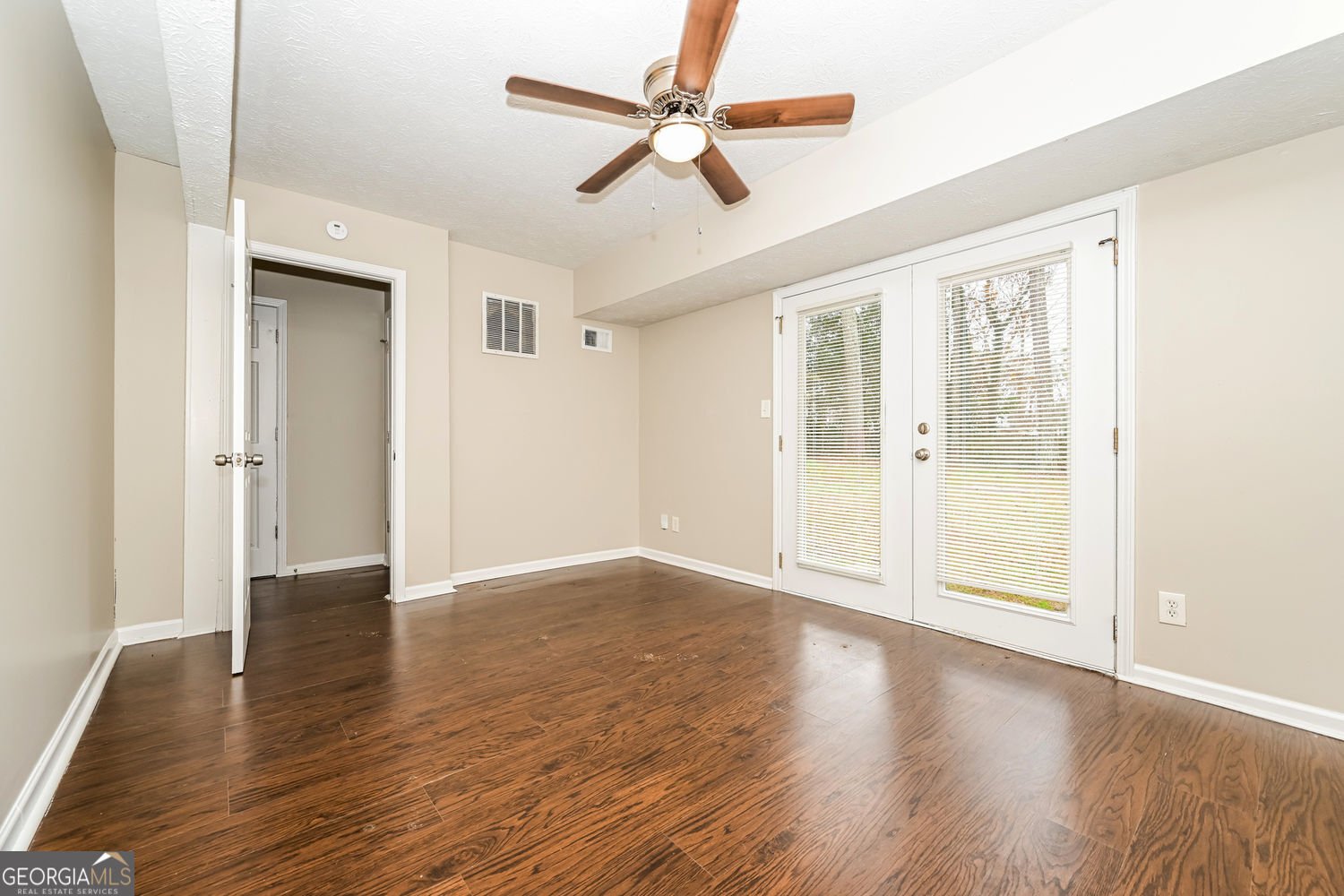 107 Parkview Drive Stockbridge - Photo 15