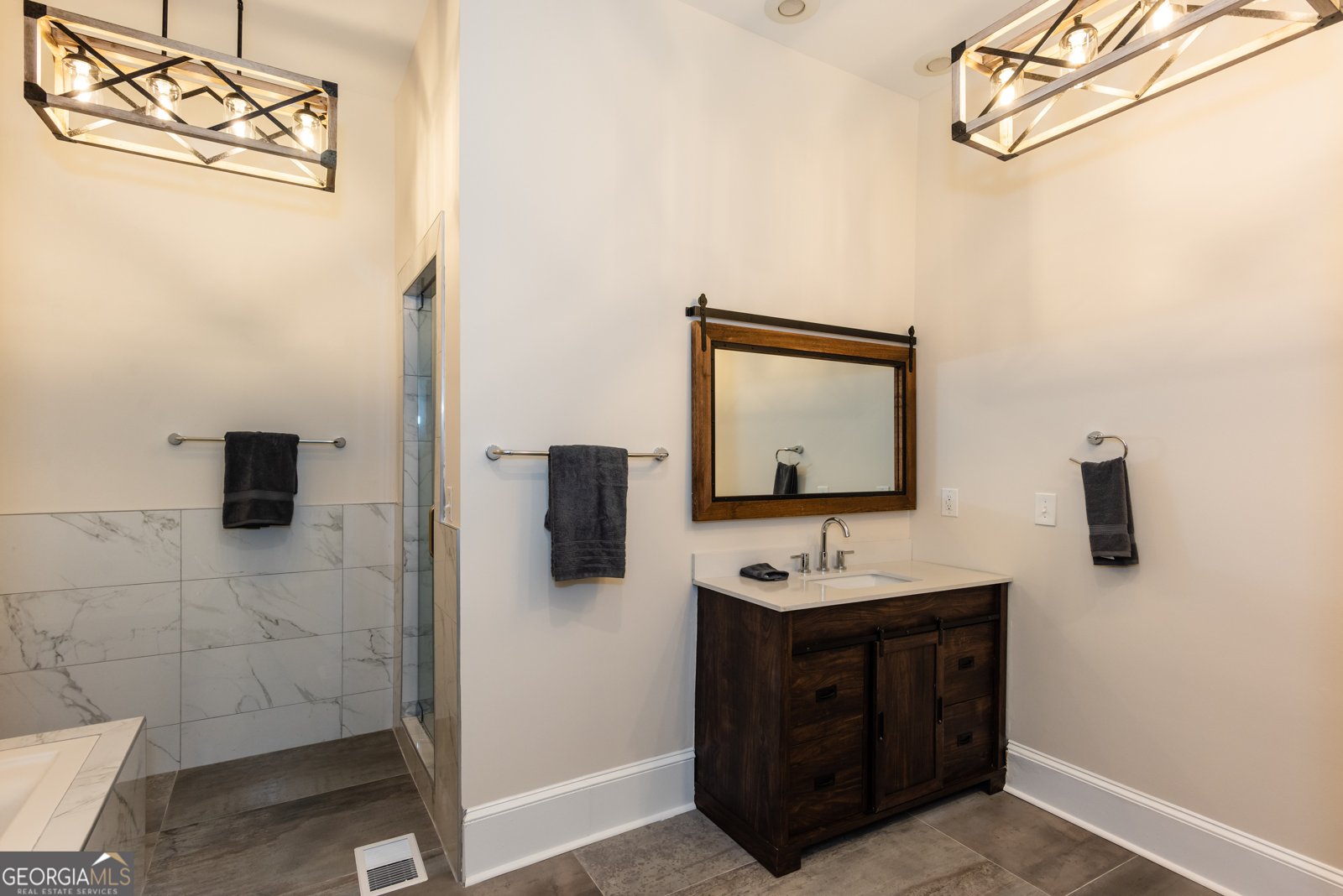 1907 Cambridge Avenue College Park - Photo 12