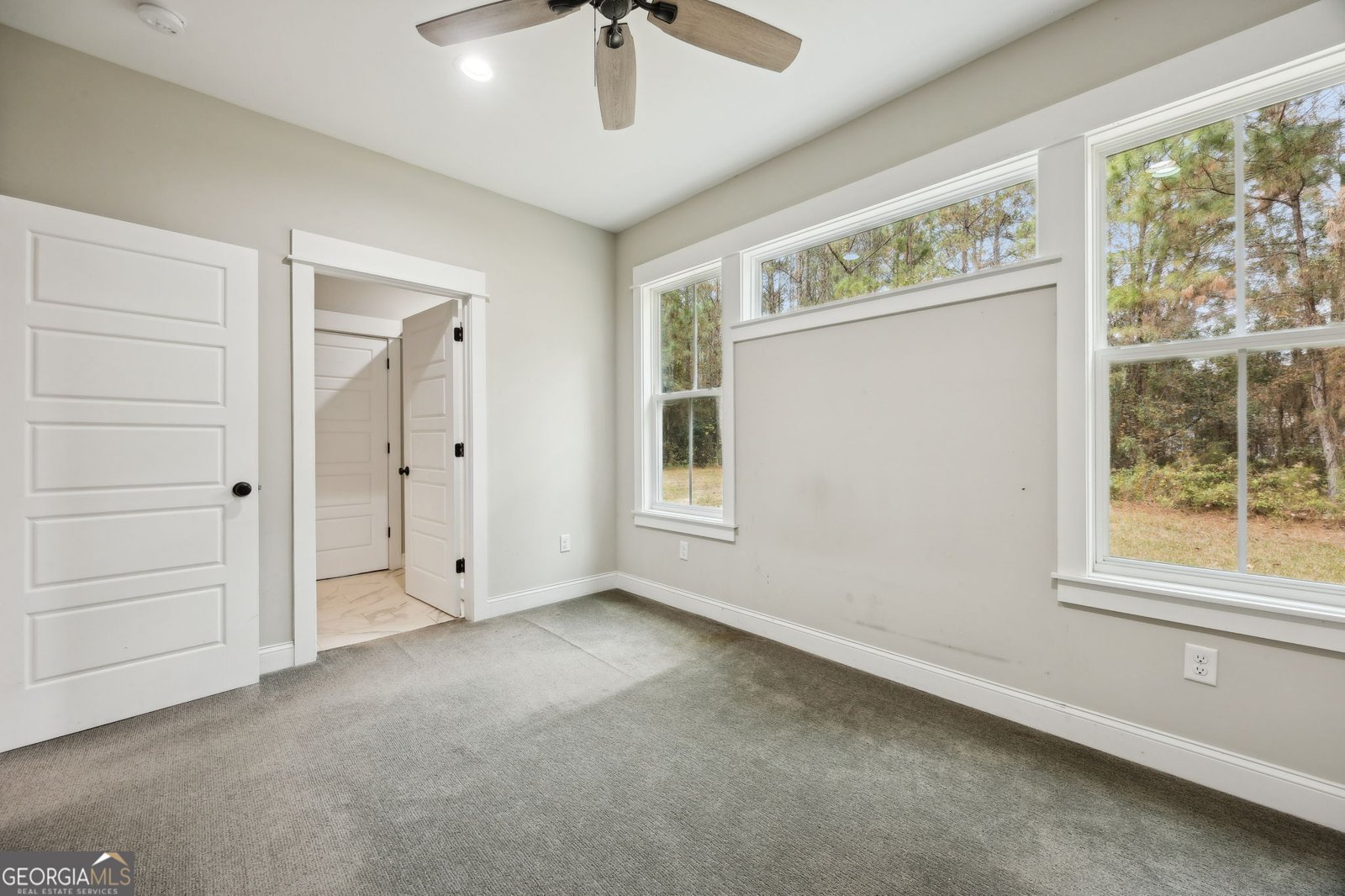 119 Lorraine Drive White Oak - Photo 6