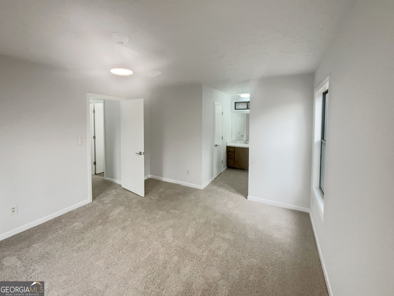 3932 Maxanne Court Kennesaw - Photo 17