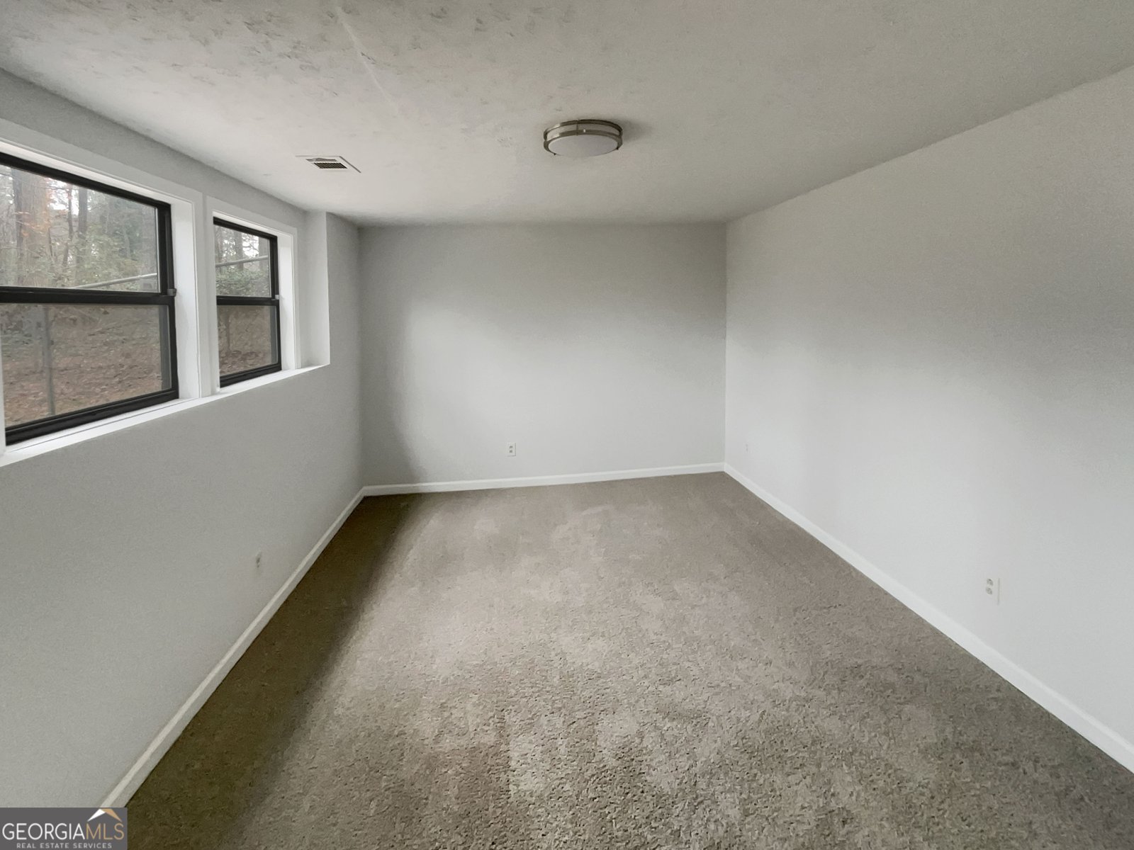 3932 Maxanne Court Kennesaw - Photo 8